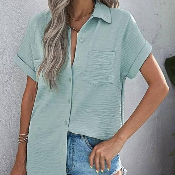 LAST ONE! CHADLEY SHORT SLEEVE BUTTON DOWN TOP - Picture 4 of 6